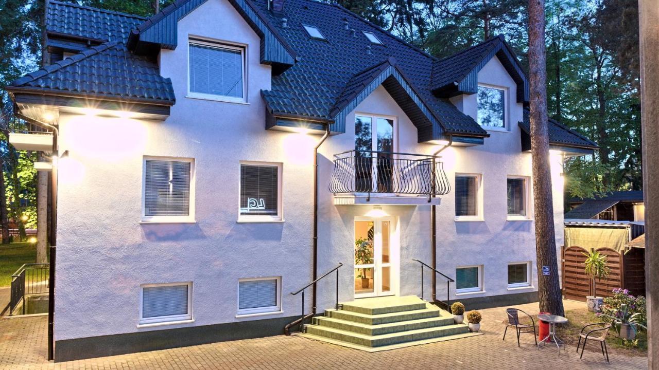Lc Pokoje & Apartamenty Pobierowo Bagian luar foto