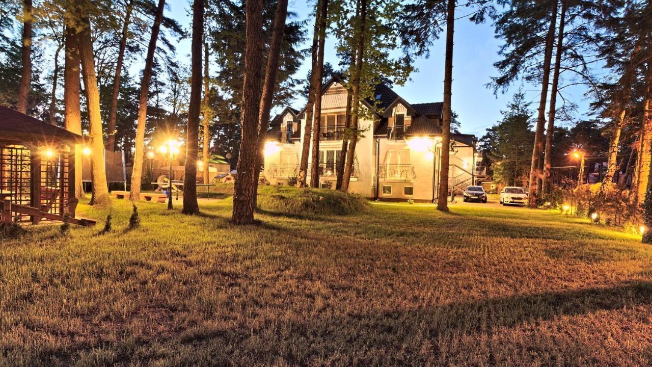 Lc Pokoje & Apartamenty Pobierowo Bagian luar foto