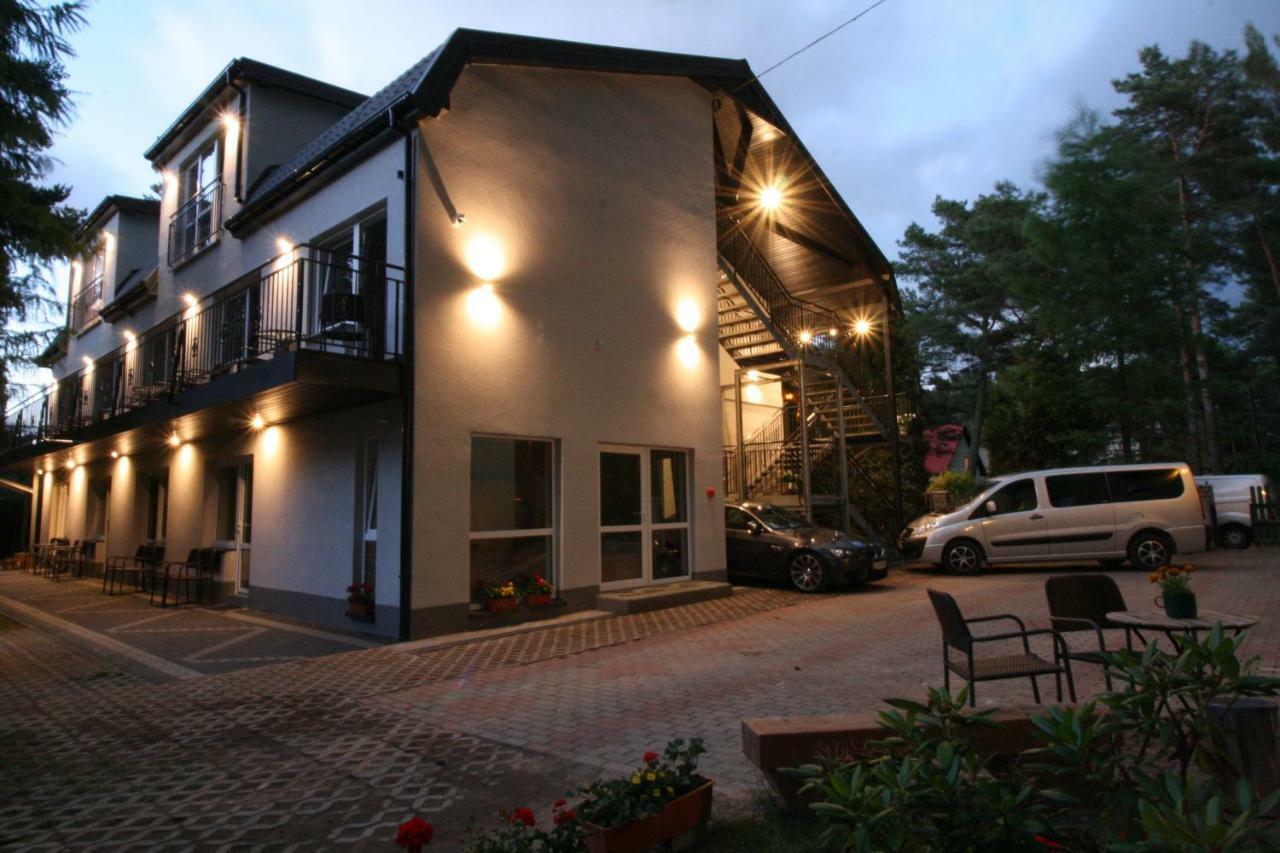 Lc Pokoje & Apartamenty Pobierowo Bagian luar foto