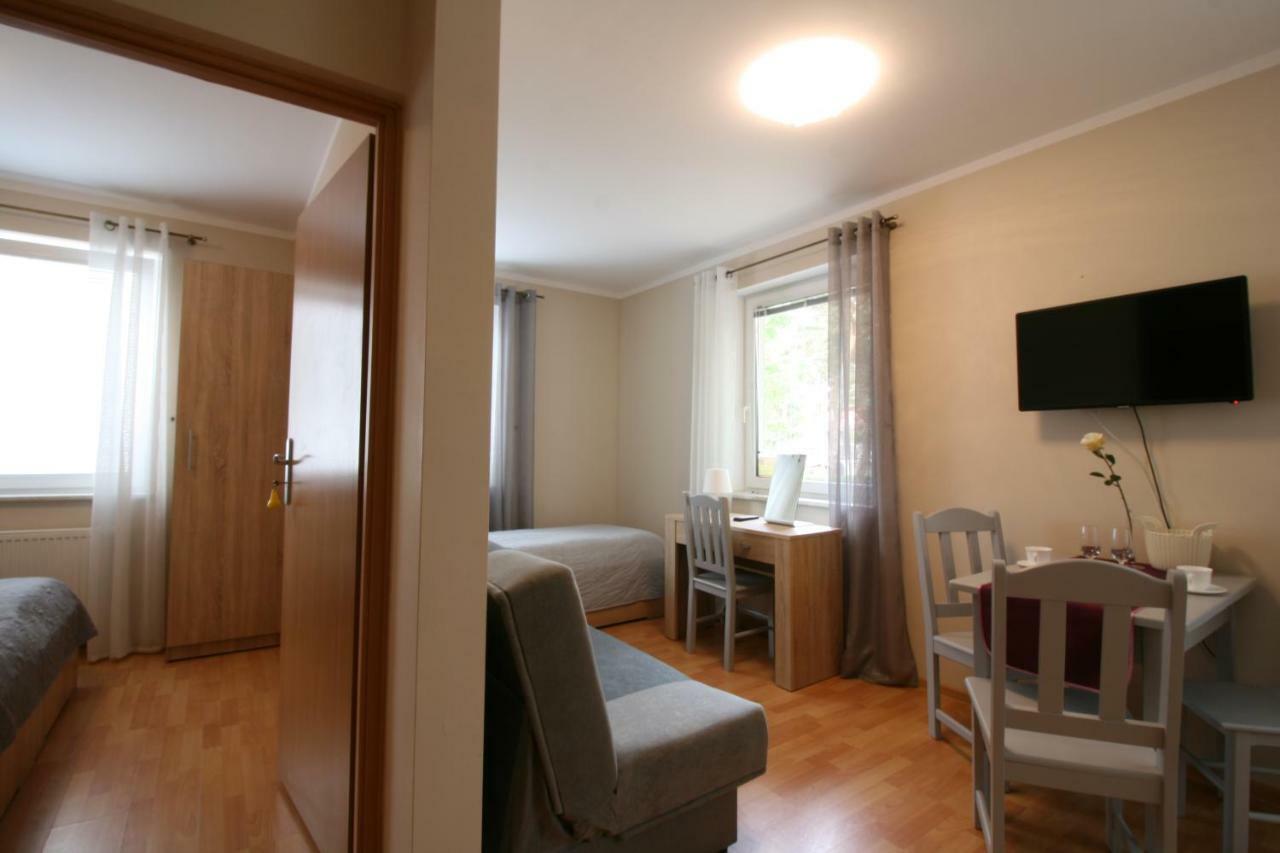 Lc Pokoje & Apartamenty Pobierowo Bagian luar foto